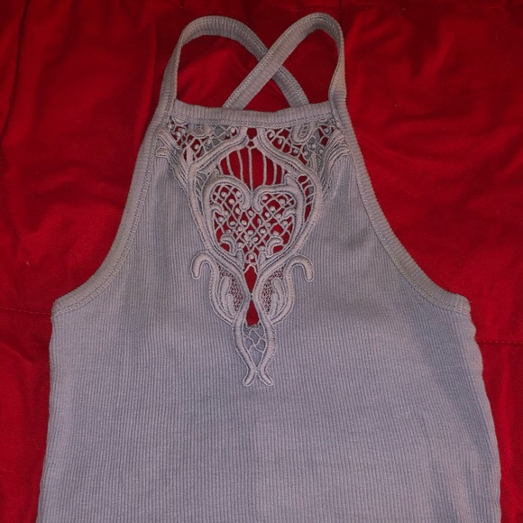 Crop top - Picture 1 of 3